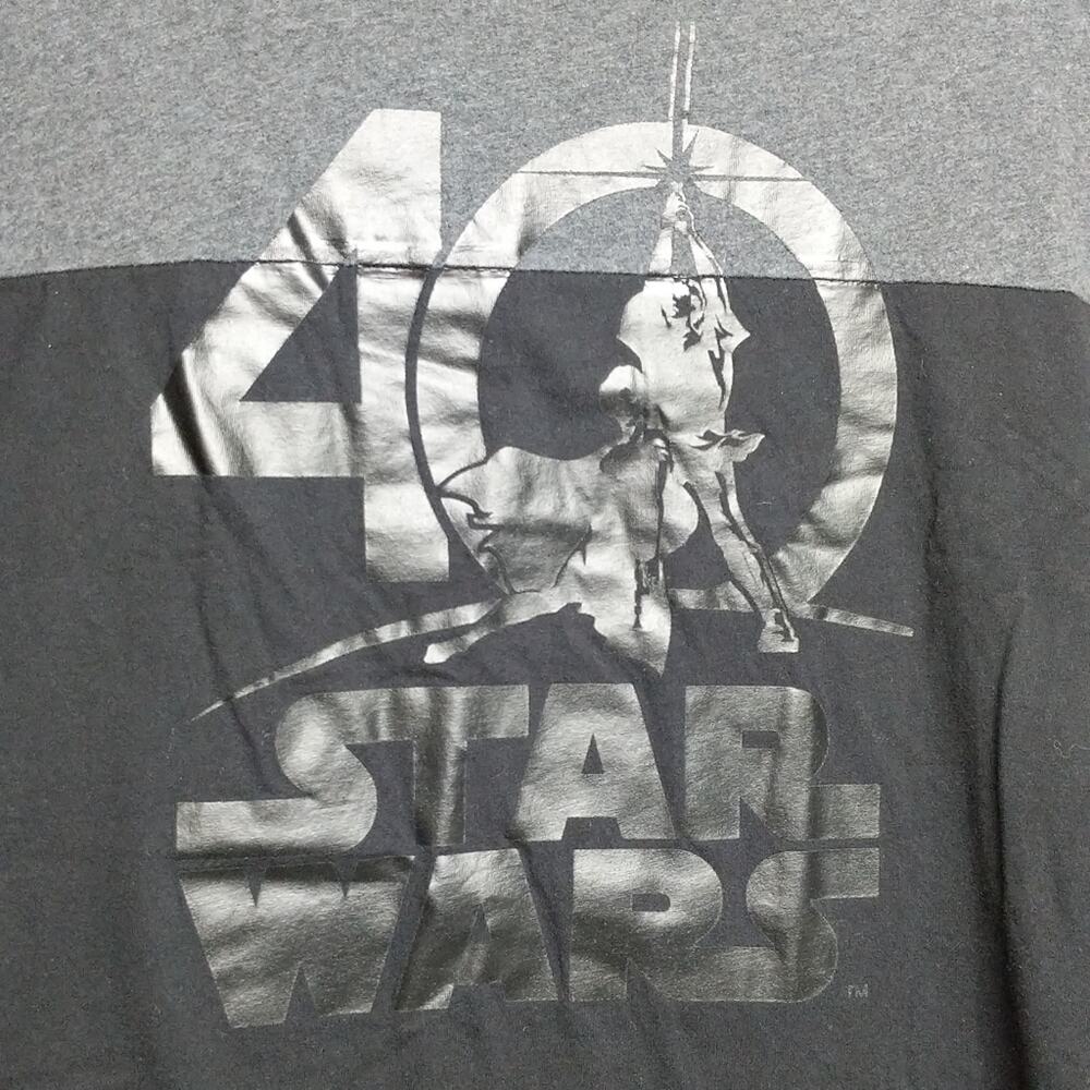 Disney Star Wars 40th Anniversary Tee - Sz M - EUC